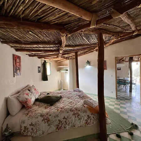 Les Jardins D Amizmiz 6 Piscines Bed & Breakfast Wawizelte Exterior photo