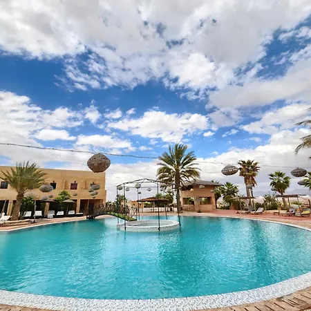 Les Jardins D Amizmiz 6 Piscines Bed & Breakfast Wawizelte Exterior photo