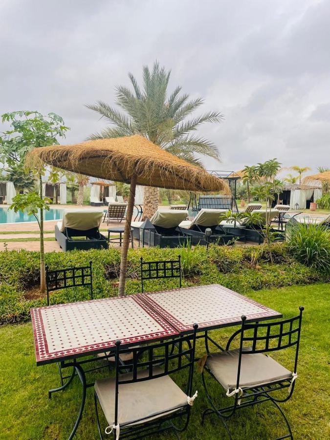 Les Jardins D Amizmiz 6 Piscines Bed & Breakfast Wawizelte