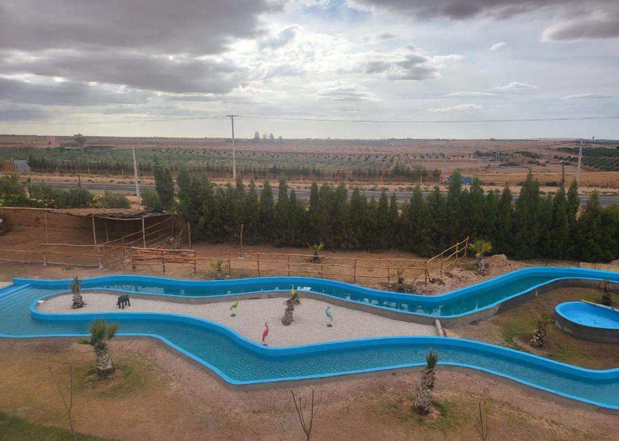 Les Jardins D Amizmiz 6 Piscines *