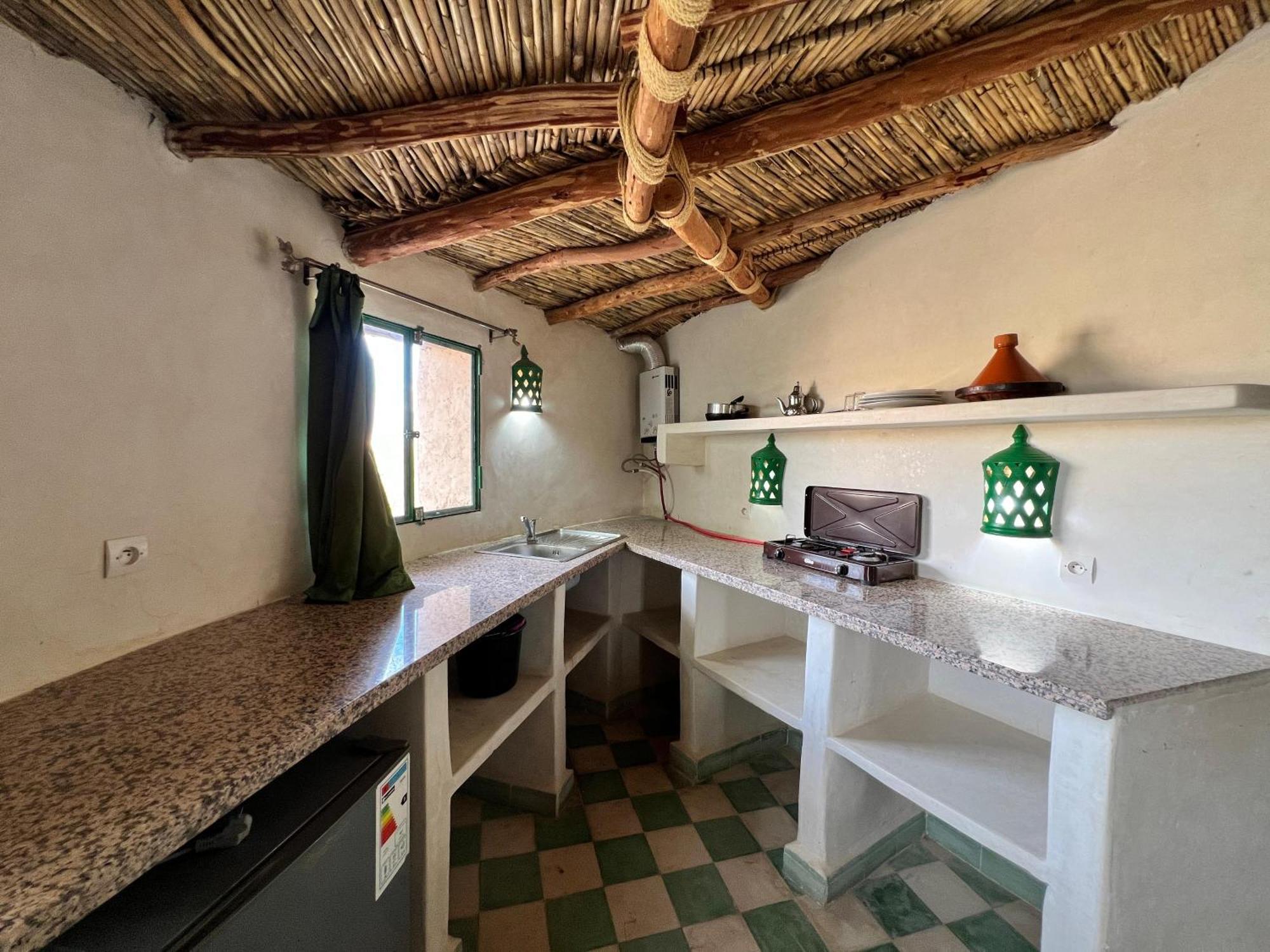 Bed & Breakfast Les Jardins D Amizmiz 6 Piscines Wawizelte