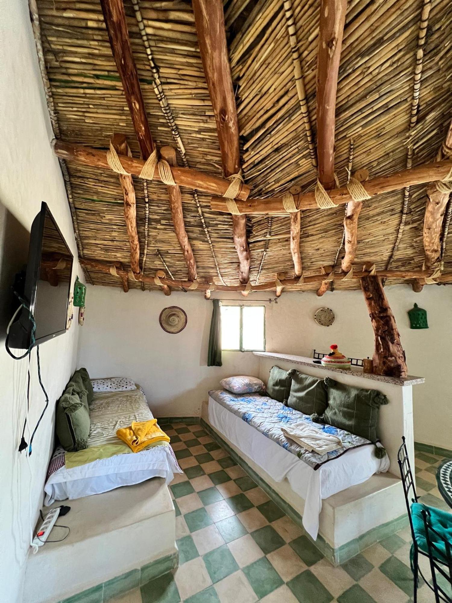 Les Jardins D Amizmiz 6 Piscines Bed & Breakfast *