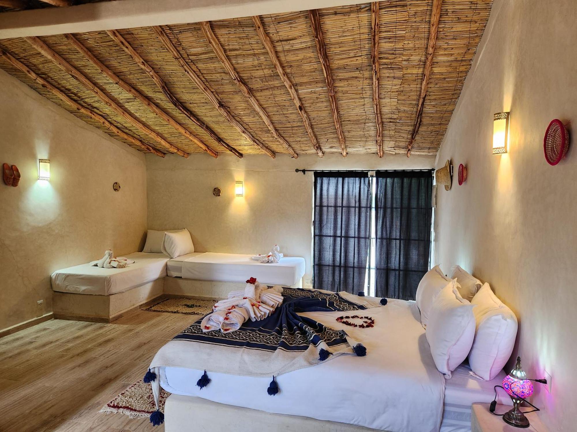 Les Jardins D Amizmiz 6 Piscines Bed & Breakfast