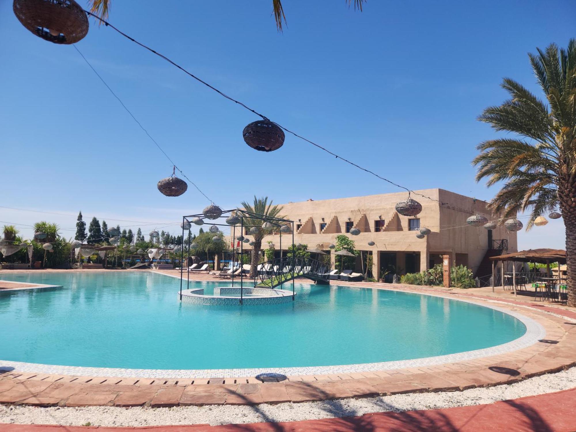 Les Jardins D Amizmiz 6 Piscines Wawizelte