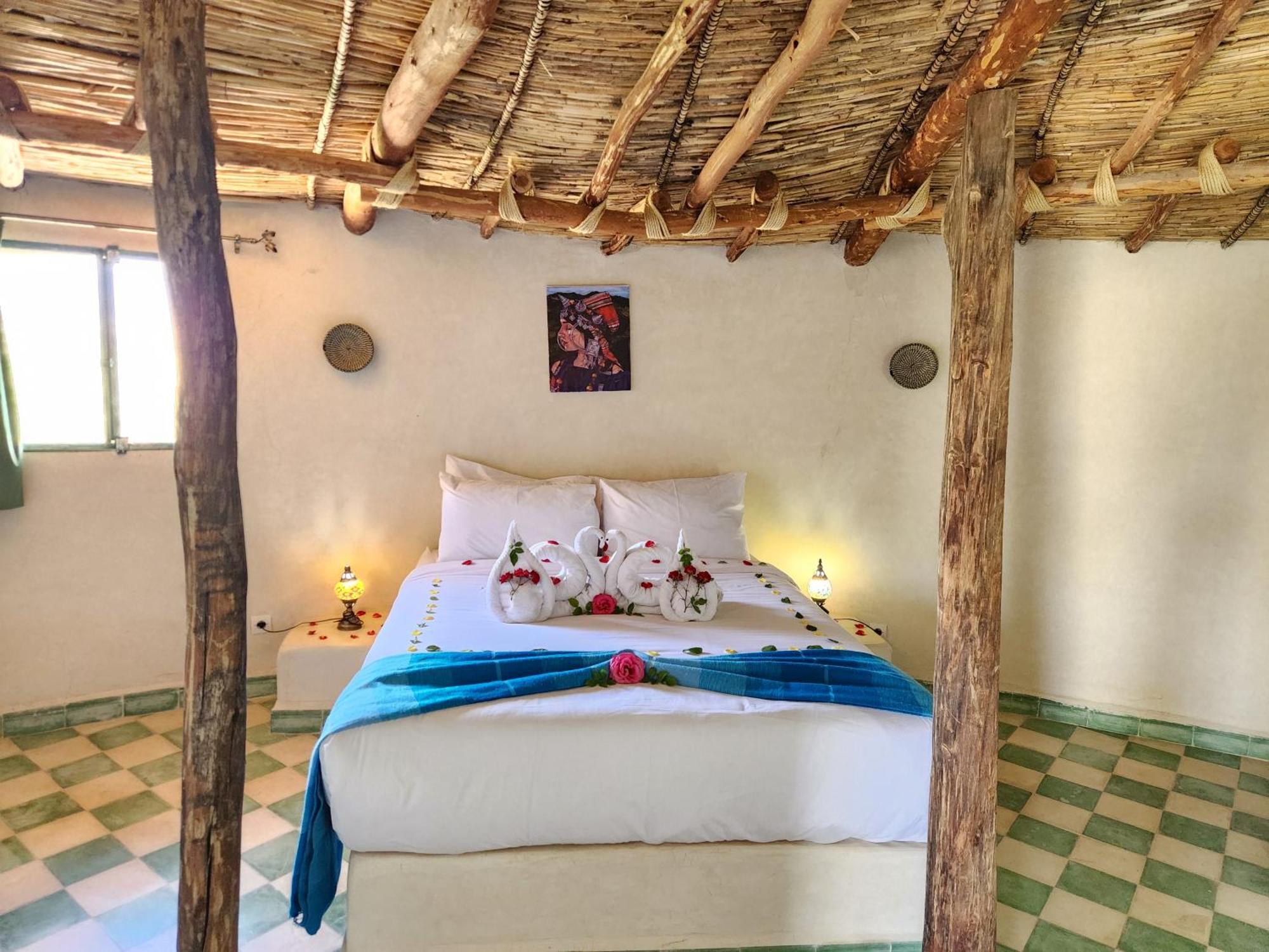 Les Jardins D Amizmiz 6 Piscines Bed & Breakfast *